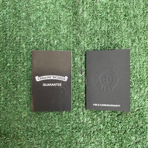 Chrome hearts sunglasses case - Picture 4 of 4